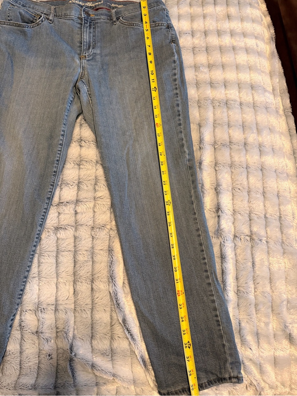 Eddie Bauer Light Wash Women’s Boyfriend Jeans Plaid Lined